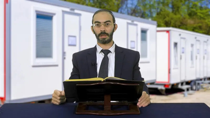 האם צריך לשים מזוזה בקרוואן